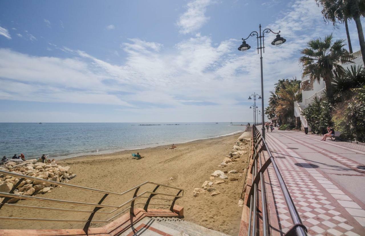 Fantanstico apartamento sobre el mar Benalmádena Exterior foto